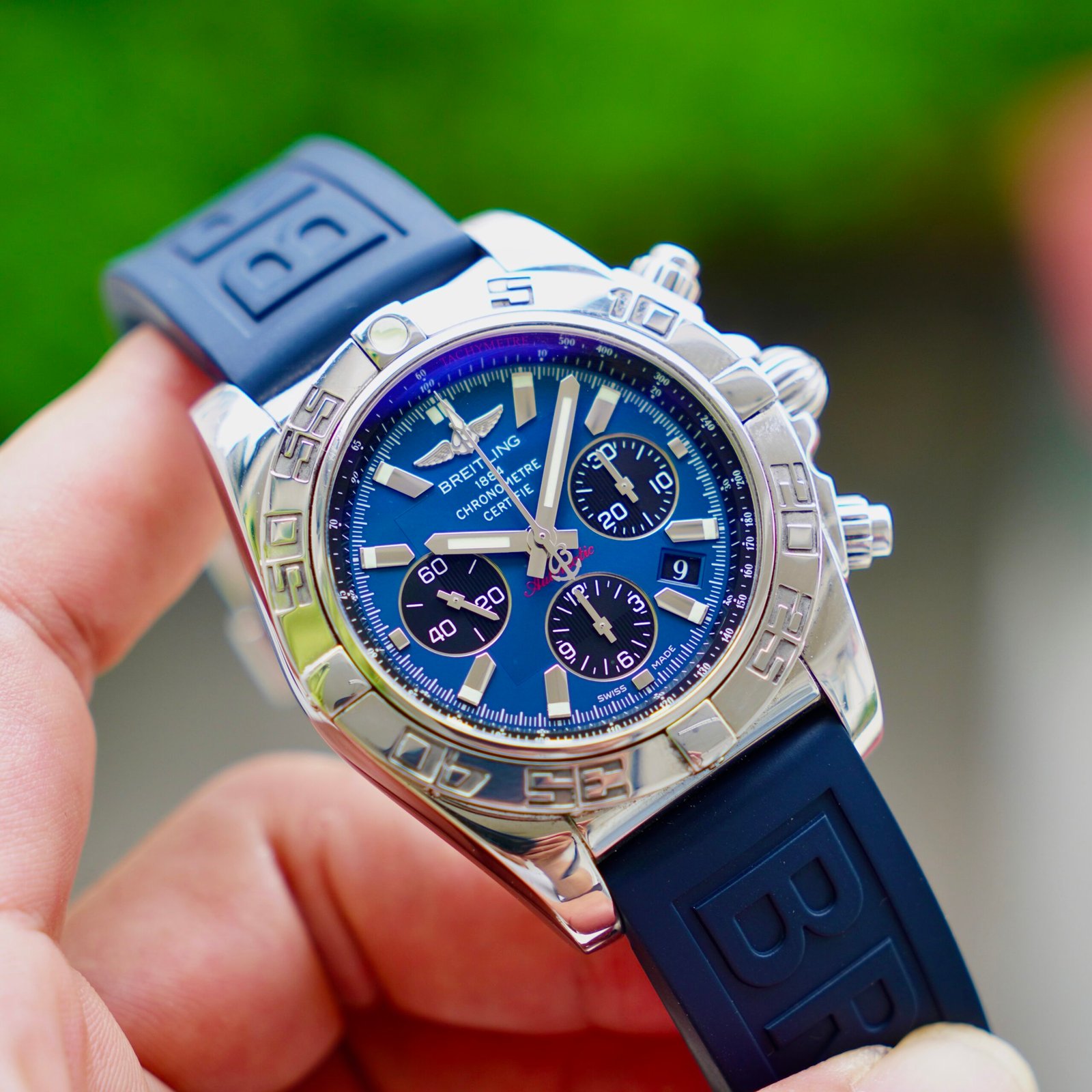Đồng hồ Breitling Chronomat 44mm AB0110