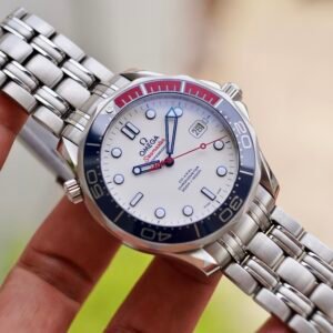 Omega Seamaster Diver 300m Commander's 007 Limited Edision 41mm