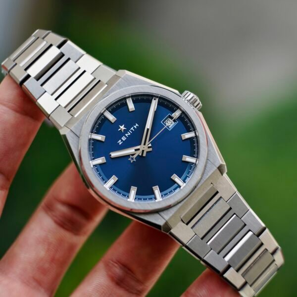 Zenith Defy Classic Blue Titanium 41mm - 95.9000.670/51.M9000  - Ảnh 5