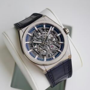 Đồng hồ cơ skeleton cao cấp, dây da đen sang trọng, phong cách thời thượng, thương hiệu Zenith, đồng hồ cũ uy tín chất lượng, phù hợp với giới yêu thích đồng hồ hàng hiệu.