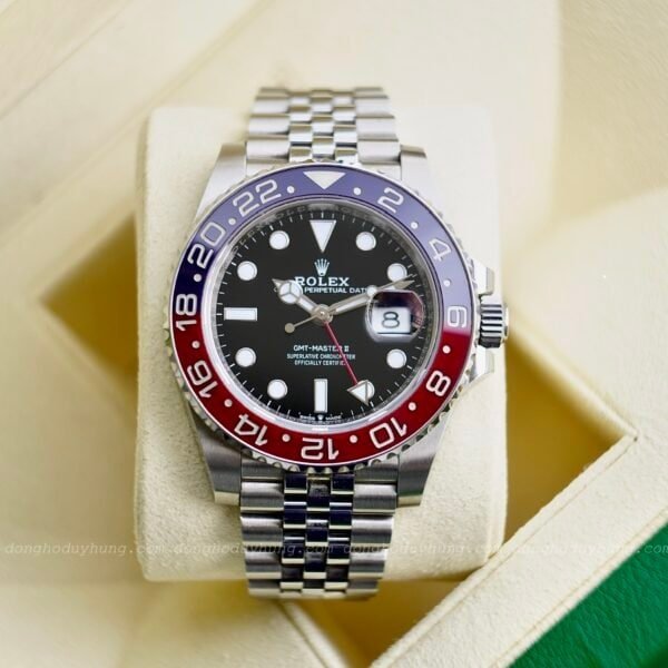 Rolex GMT-Master II 126710BLRO “Pepsi” - Ảnh 2
