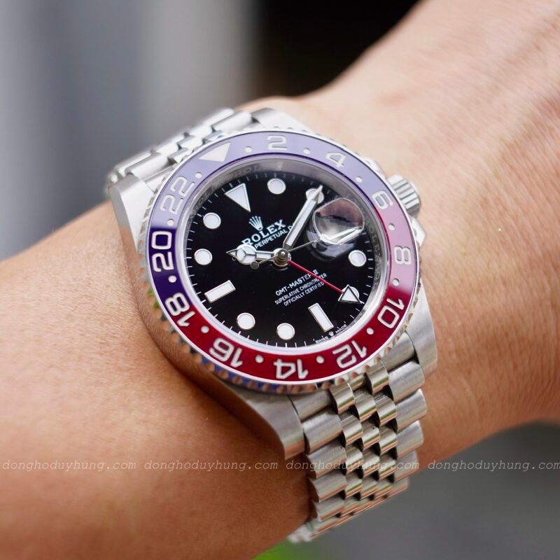 Rolex GMT-Master II 126710BLRO