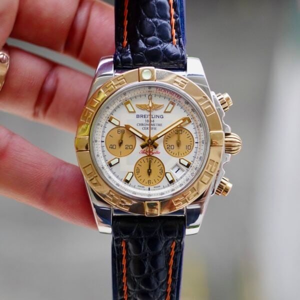 Breitling Chronomat 41 CB0140 - Tuyệt phẩm kết hợp hoàn hảo vàng khối & thép không gỉ - Ảnh 2