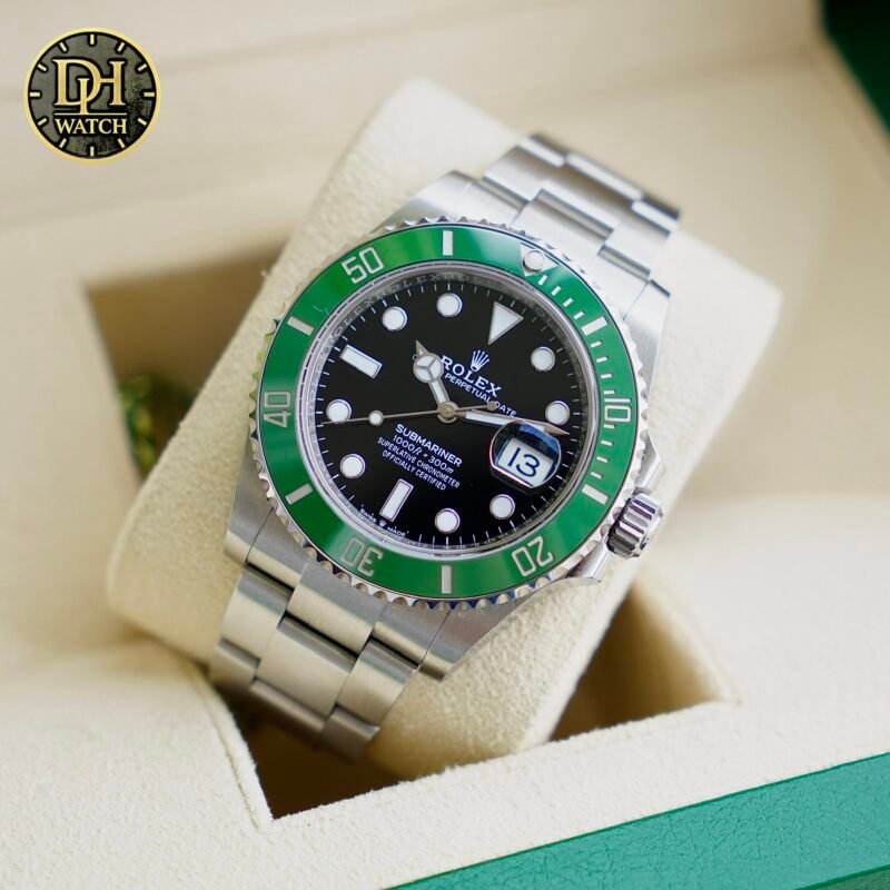 Rolex Submariner Date 126610LV “Starbucks” 